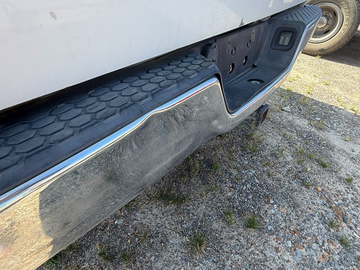 2015-dodge-ram-1500-image-8