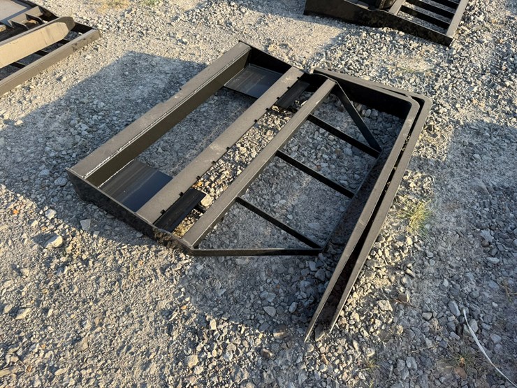 #2067-•-unused-mower-king-sa-58"-skid-steer-forks-inv#:-25098-image-3