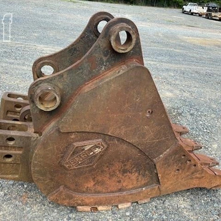 HENSLEY 24" BUCKET