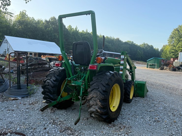 john-deere-790-image-8