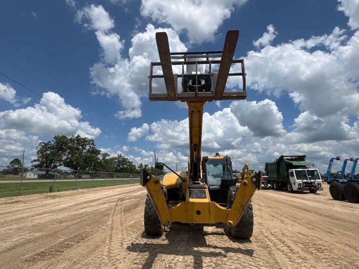 2020-caterpillar-tl1255d-image-3