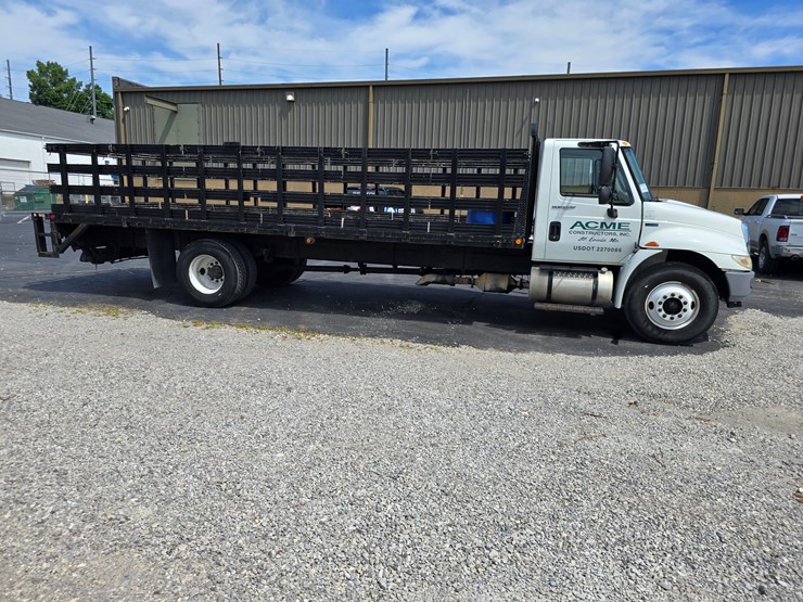 2012-international-durastar-4300-image-37