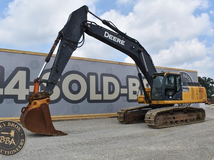 2013-deere-350g-lc-image-3