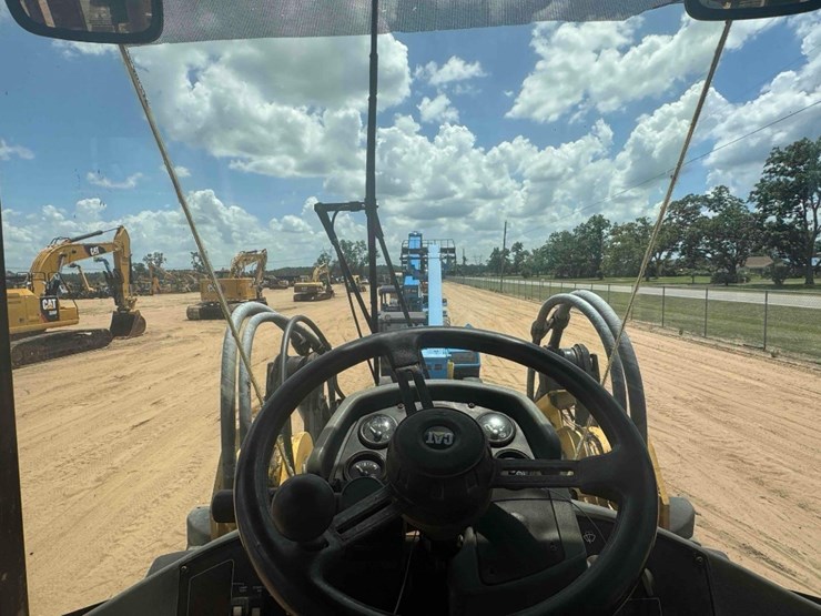 1998-caterpillar-it28g-image-21