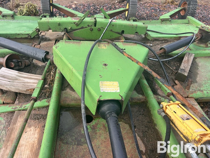 john-deere-15-image-11