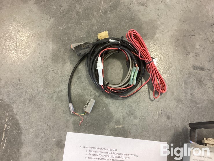 ag-leader-geosteer-receiver-&-ecu-image-18