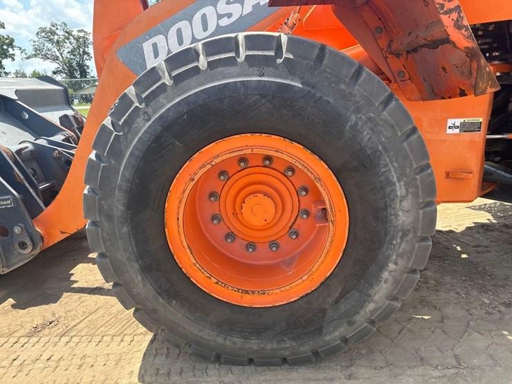 doosan-dl250-image-10