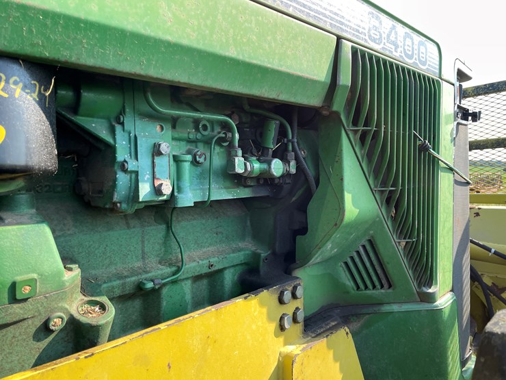 john-deere-8400-image-27
