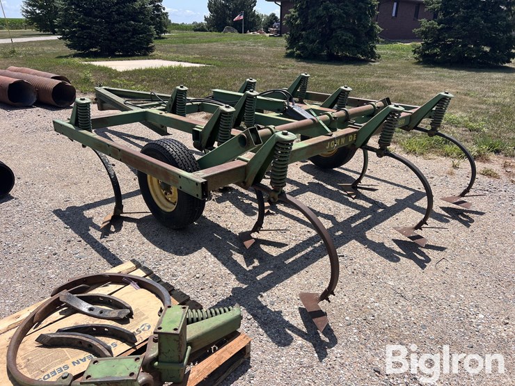 john-deere-1600-image-7