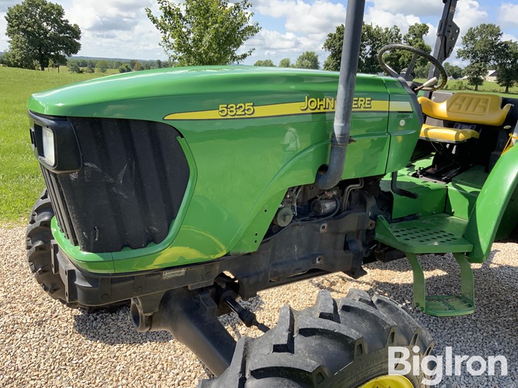 2006-john-deere-5325-image-13
