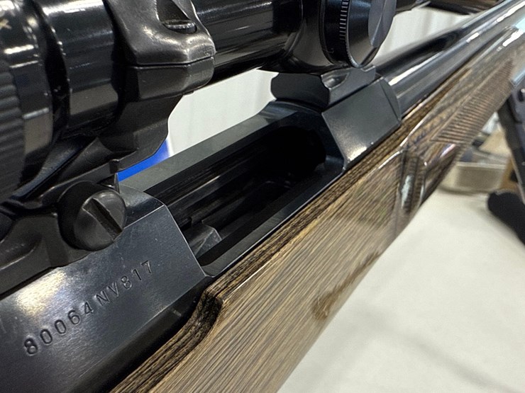 browning-a-bolt-22-250-image-7
