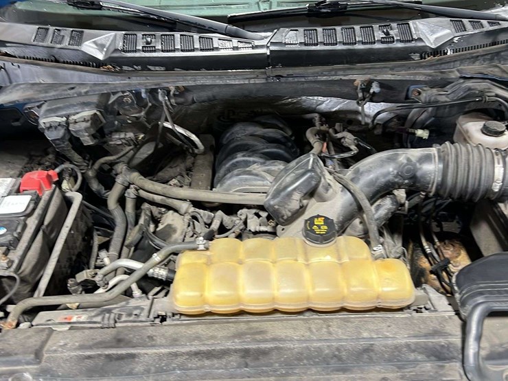 2015-ford-f150-image-23