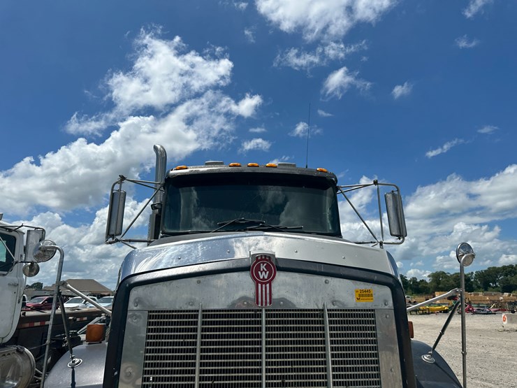 2001-caterpillar-c11-image-41