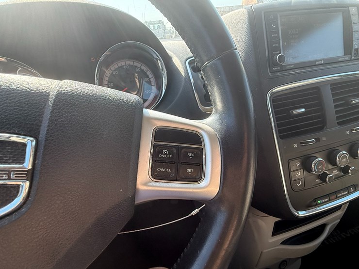 2006-dodge-grand-caravan-image-46