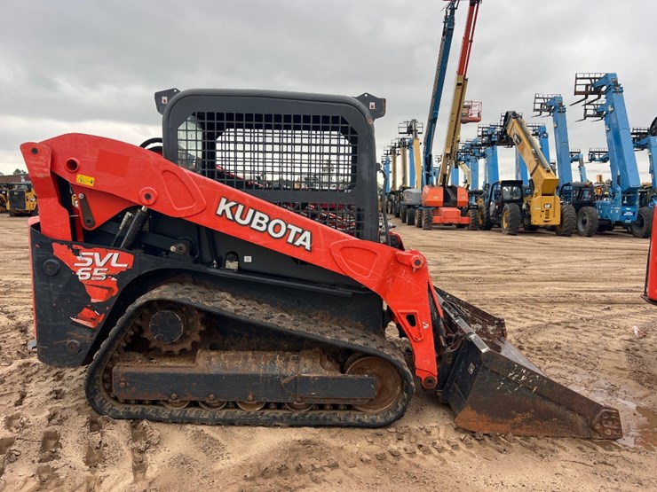 2019-kubota-svl65-2-image-5