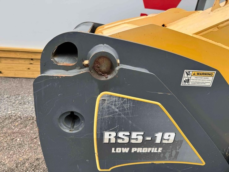 2016-gehl-rs5-19-image-27