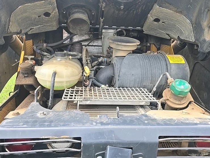 2018-deere-333g-image-7