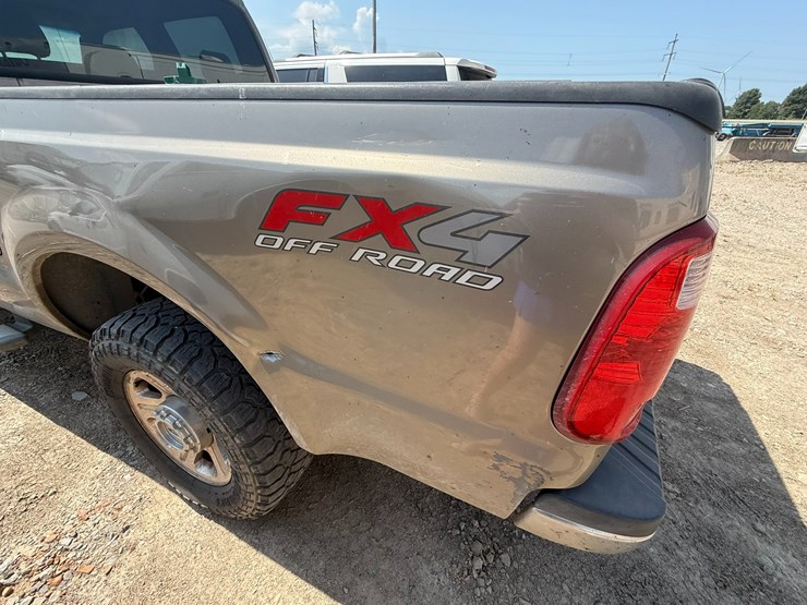 2006-ford-f250-lariat-image-38