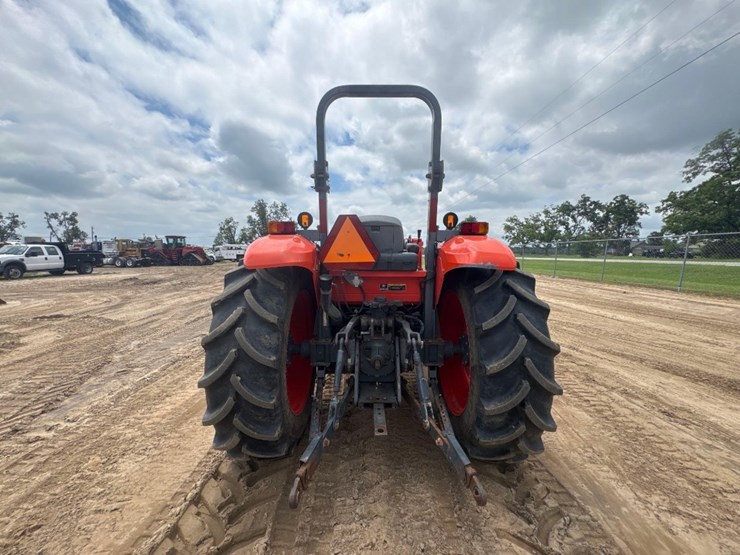 kubota-m7060-image-7
