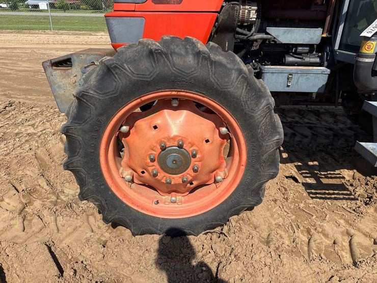 kubota-m6800-image-8
