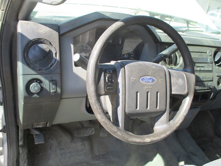 2015-ford-f250-sd-image-9