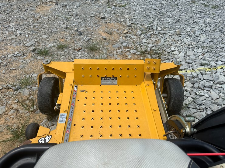 #15-•-hustler-raptor-sd-zero-turn-mower-17020368-inv#:-25450-image-31