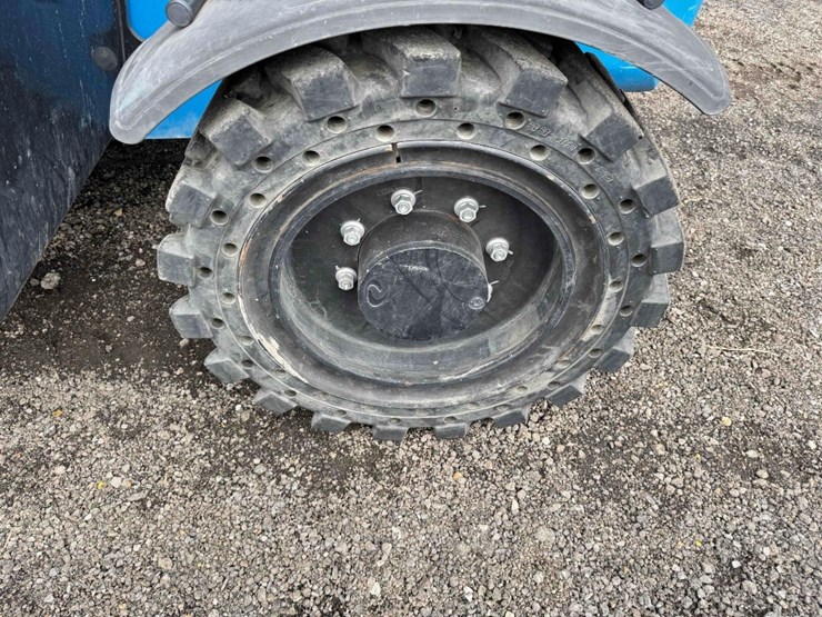 2019-genie-gth5519-image-40