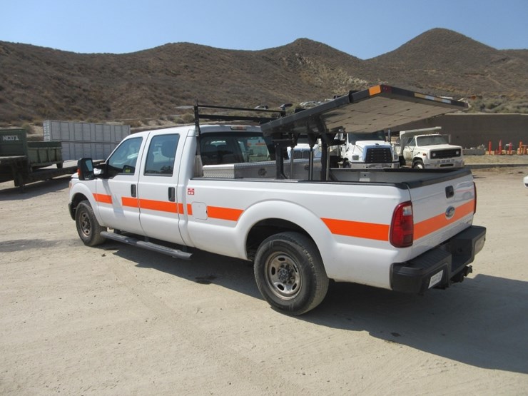2015-ford-f250-king-ranch-image-2