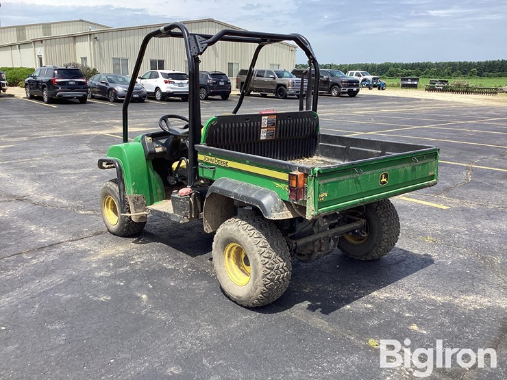 john-deere-gator-image-7