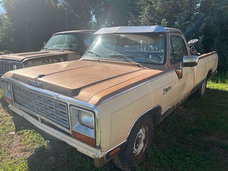 **sold-onsite-only---no-online-bids-will-be-accepted**-1985-dodge-pickup-image-6