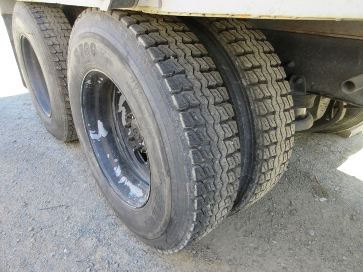 1993-kenworth-t800-image-22