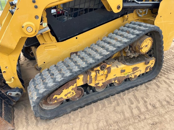 caterpillar-249d-image-9