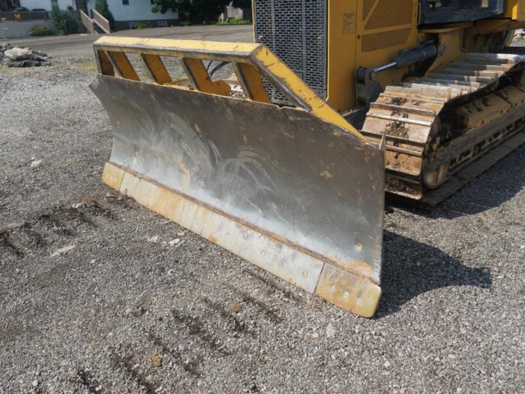 2017-deere-550k-image-31