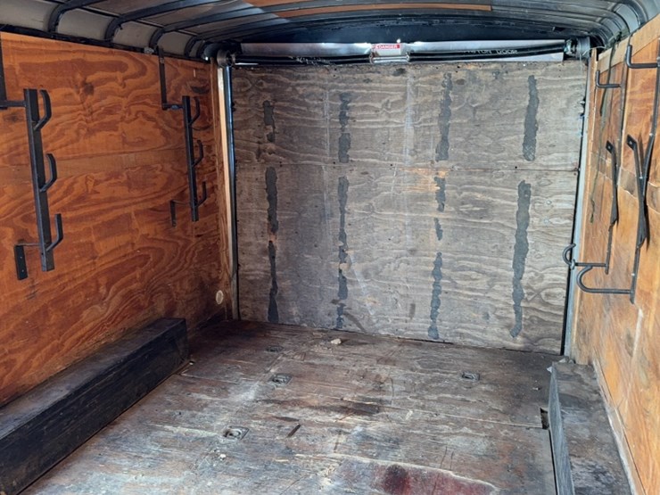 #3069-•-2017-lgs-16'-tandem-axle-enclosed-trailer-image-5