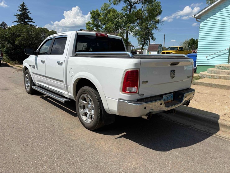 2013-dodge-ram-1500-image-8