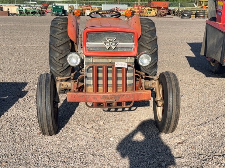 massey-ferguson-135-image-2