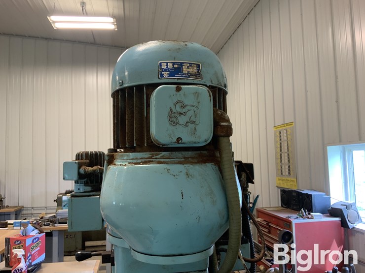 hurco-cnc-mill-image-9