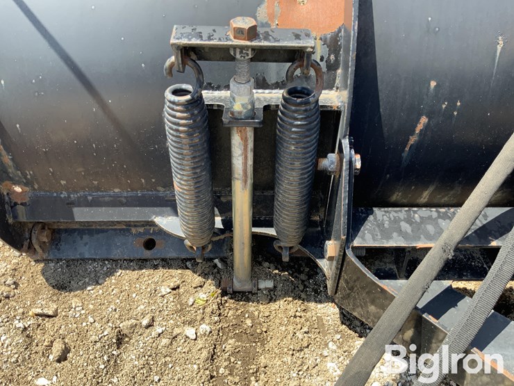 loegering-v-8000-8'-hydraulic-skid-steer-blade-image-17