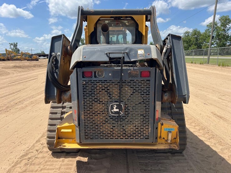 2019-deere-331g-image-3