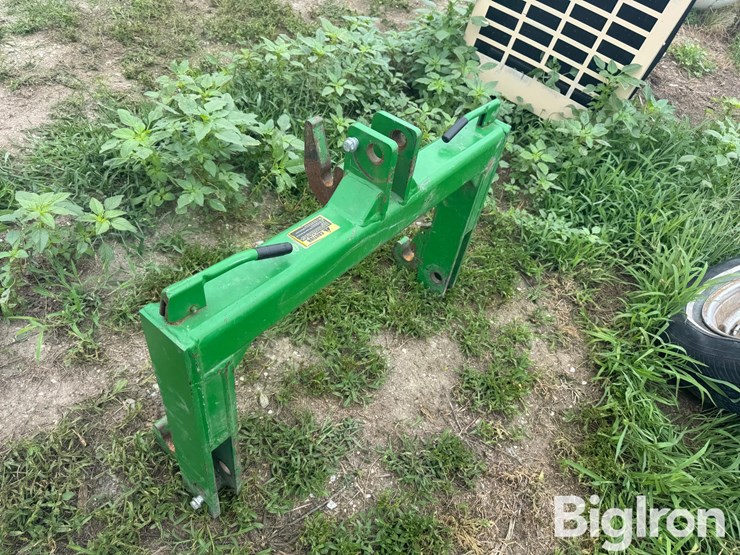 john-deere-3-pt-fast-hitch-image-3