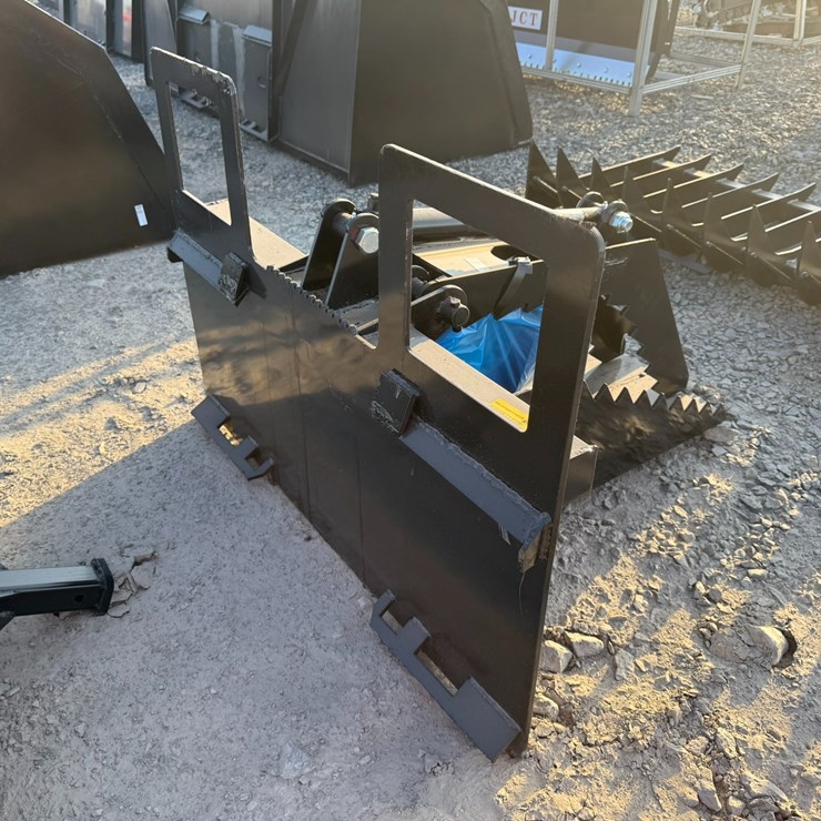 #2076 • KC Skid Steer Spade Grapple Inv#: 25290