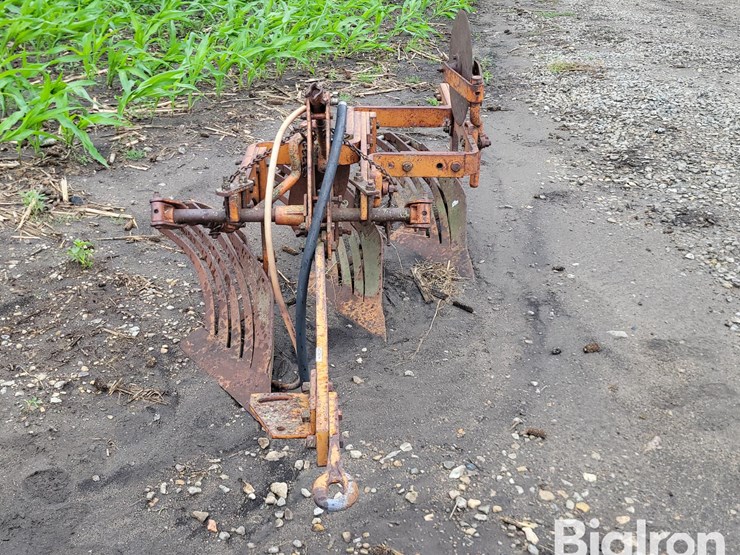 massey-ferguson-3-image-2
