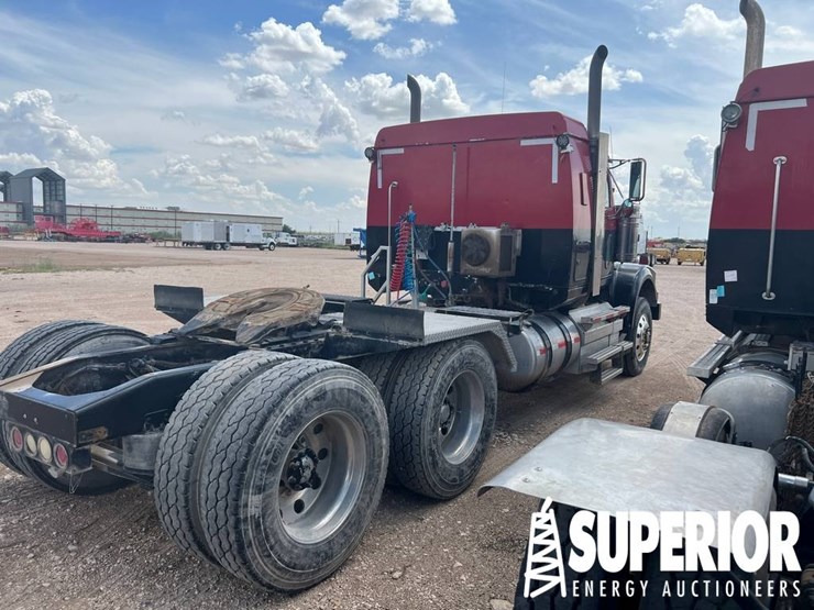 2013-western-star-4900-image-4