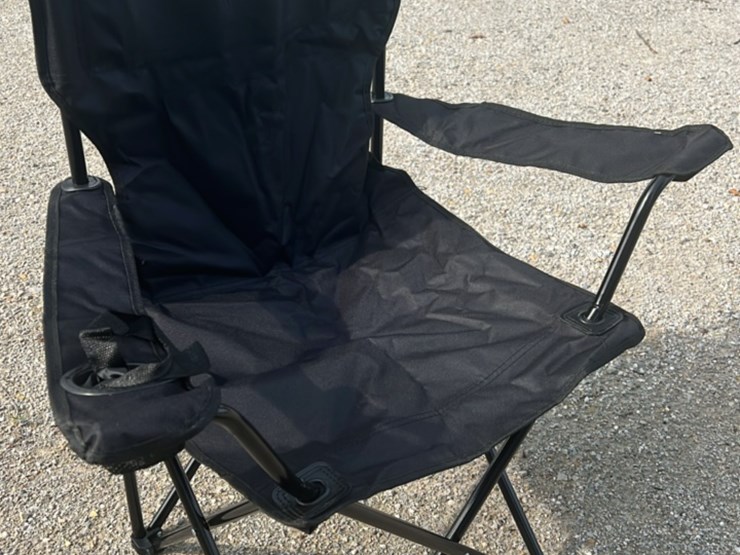 #90-•-cat-950m-wheel-loader-1:50-scale-replica--die-cast-metal-+-2-bright-star-auction-camping-chairs-image-9