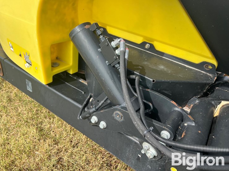 2016-john-deere-770-image-18