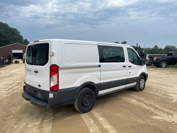 2015-ford-transit-image-5