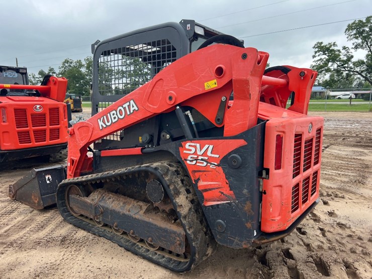2019-kubota-svl65-2-image-2