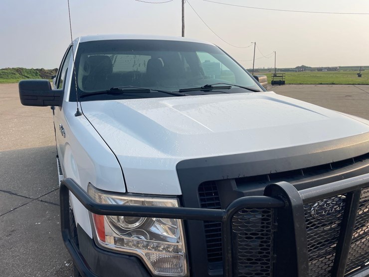 2010-ford-f150-xl-image-17