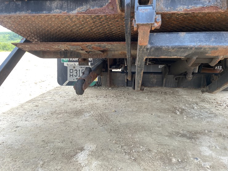2018-ford-e450-image-16