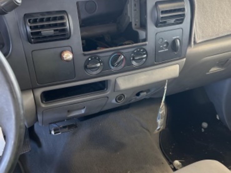 2005-ford-f250-image-17